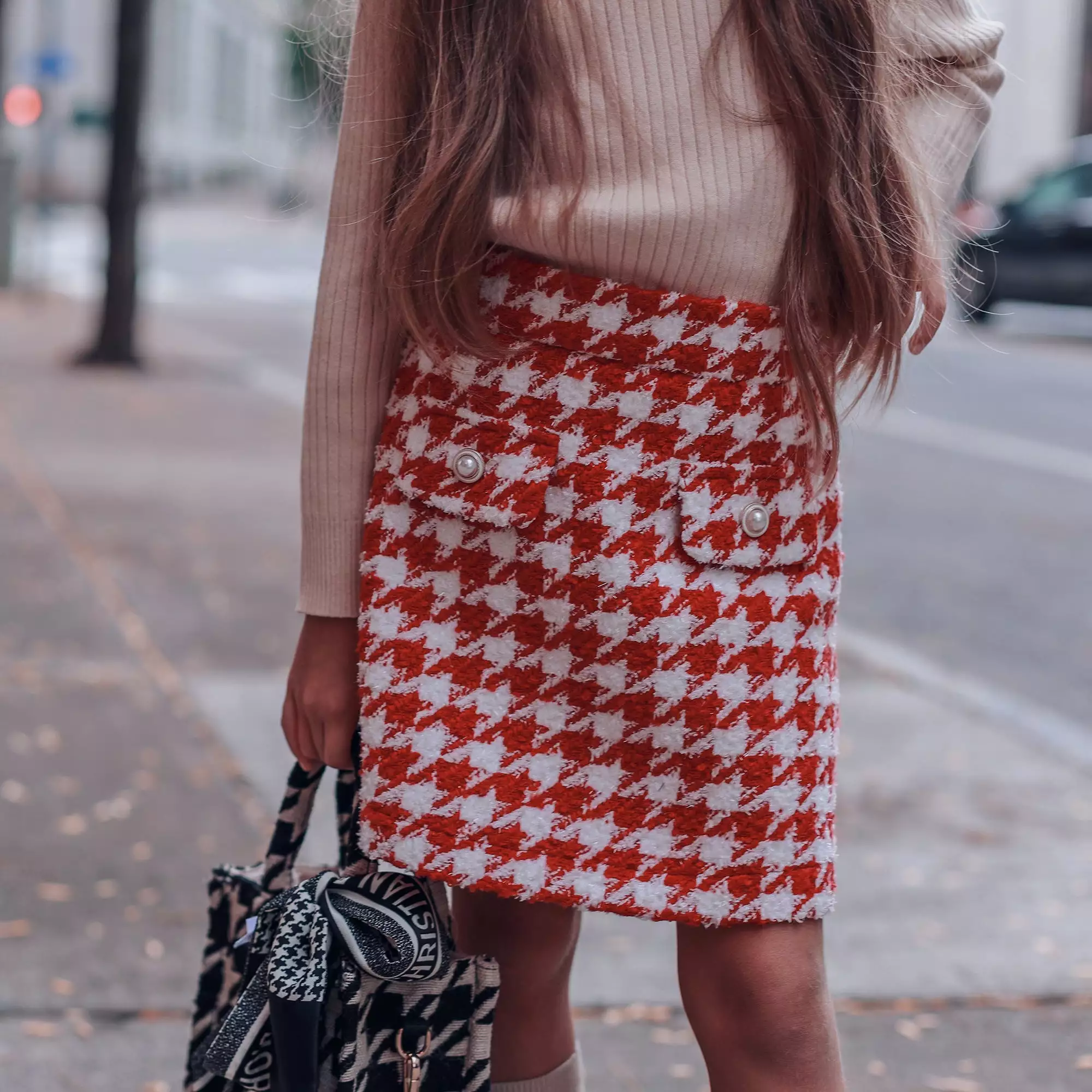 Isla Houndstooth skirt