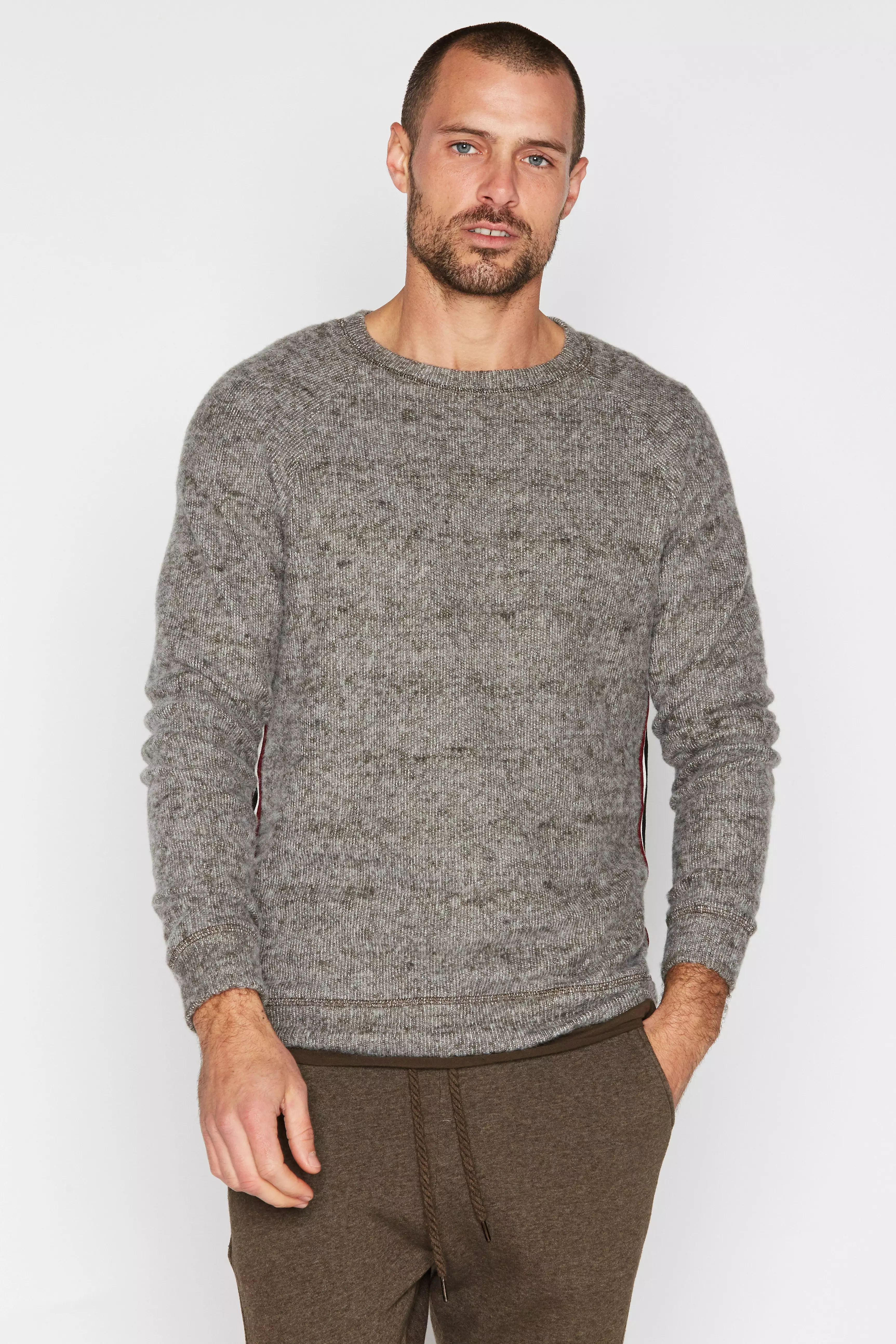 Men's Soft Knit Melange Side Stripe Pullover Sweater