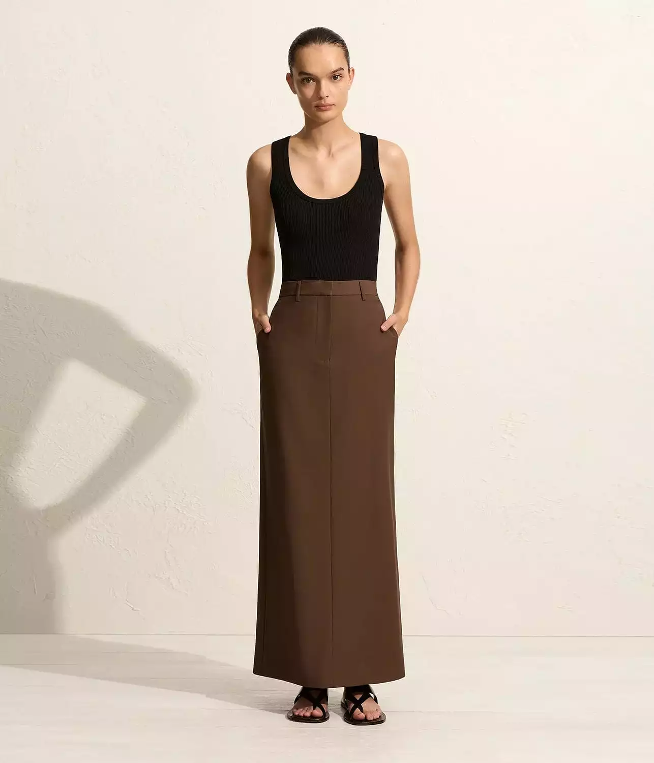 RELAXED TAILORED SKIRT - COFFEE