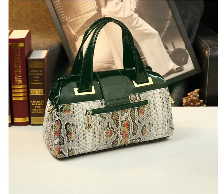 Women's Snake Pattern Middle-Aged Large Capacity One-Shoulder Handbag